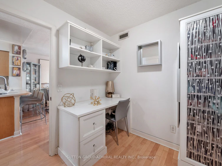 1103-4978 Yonge Street, Toronto, ON, M2N 7G8 - 20