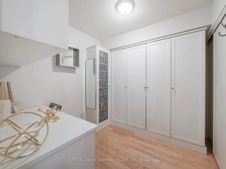 1103-4978 Yonge Street, Toronto, ON, M2N 7G8 - 18