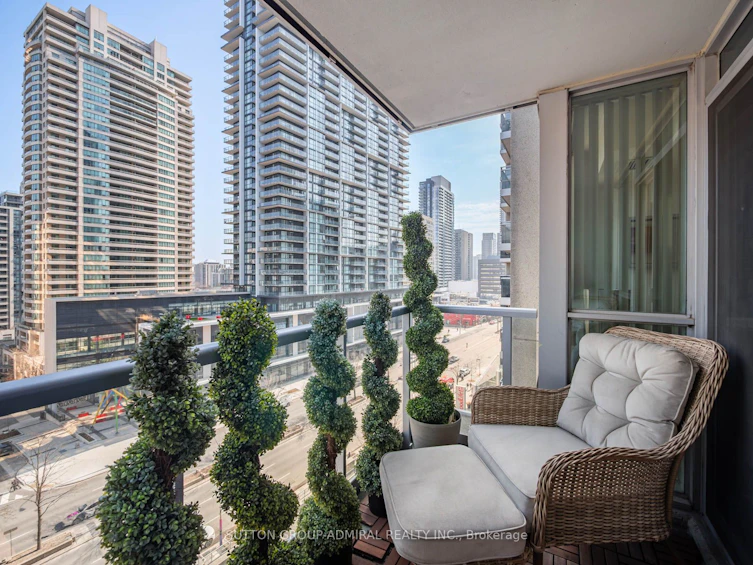 1103-4978 Yonge Street, Toronto, ON, M2N 7G8 - 16