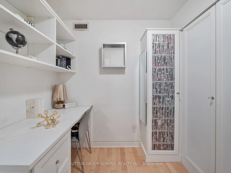 1103-4978 Yonge Street, Toronto, ON, M2N 7G8 - 19