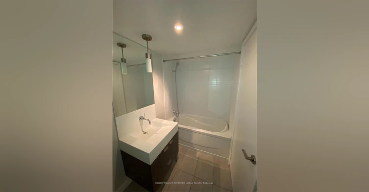 1410-110 Charles Street E, Toronto, ON, M4Y 1T5 - 17