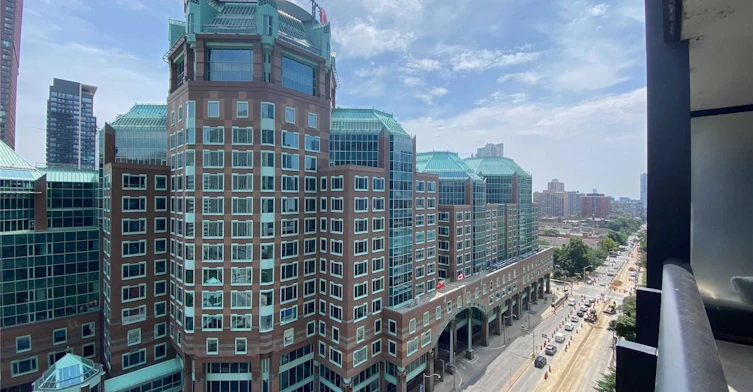 1410-110 Charles Street E, Toronto, ON, M4Y 1T5 - 19