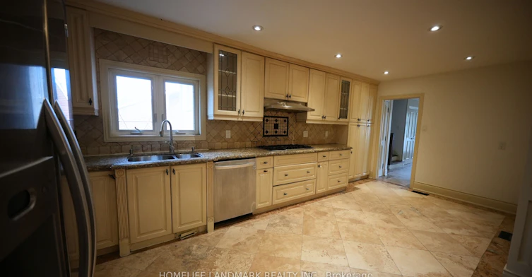 138 Newton Drive, Toronto, ON, M2M 2N3 - 13