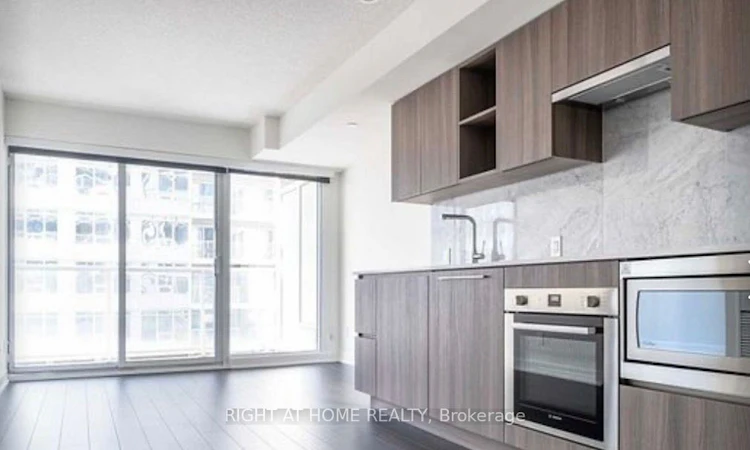 3205-17 Bathurst Street