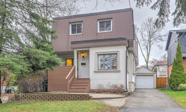 188 Maplehurst Avenue