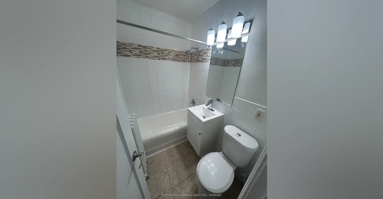 42-166 Eastbourne Avenue, Toronto, ON, M5P 2G6 - 6