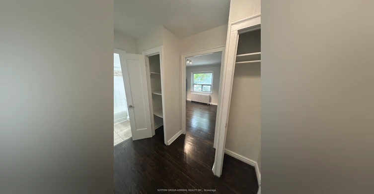 42-166 Eastbourne Avenue, Toronto, ON, M5P 2G6 - 3