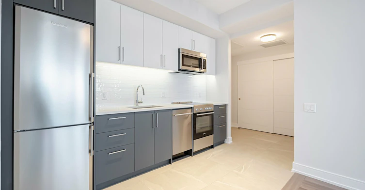 810-2525 Bathurst Street, Toronto, ON, M6B 2Y9 - 5