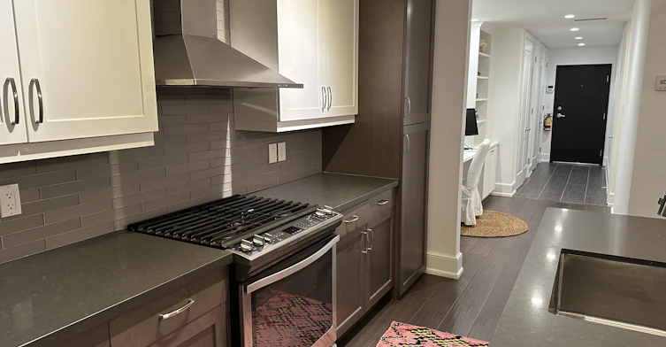 02-28 Madison Avenue, Toronto, ON, M5R 2S1 - 5