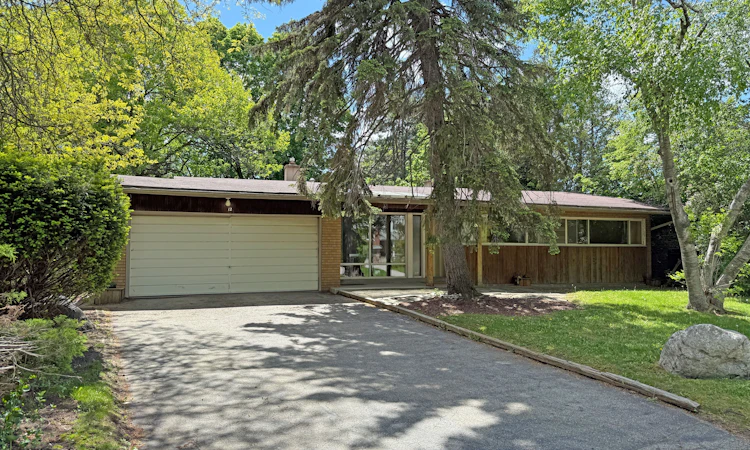 12 Ruden Crescent