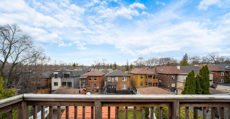 Third Floor-896 Avenue Road, Toronto, ON, M5P 2K6 - 12