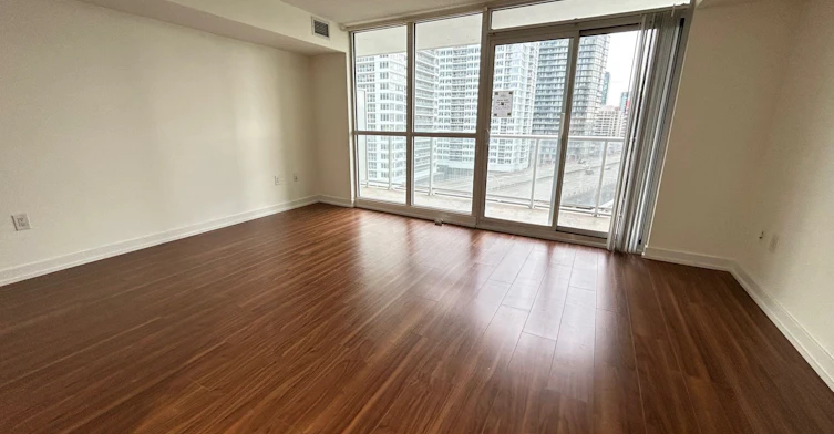 1109-75 Queens Wharf Road, Toronto, ON, M5V 0J8 - 11