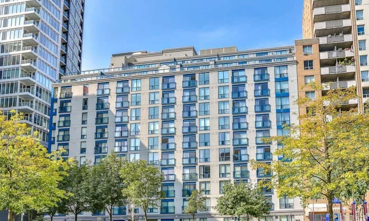 311-75 Dalhousie Street