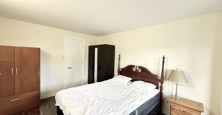 Back Unit-17 Regatta Crescent, Toronto, ON, M2R 2X7 - 6