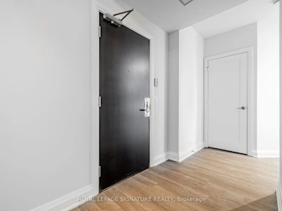 1208-2 Anndale Drive - 3