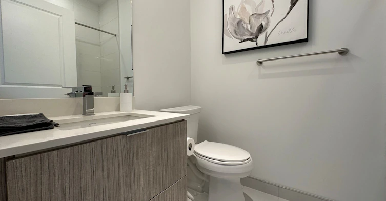 1104-395 Bloor Street E, Toronto, ON, M4W 0B4 - 9