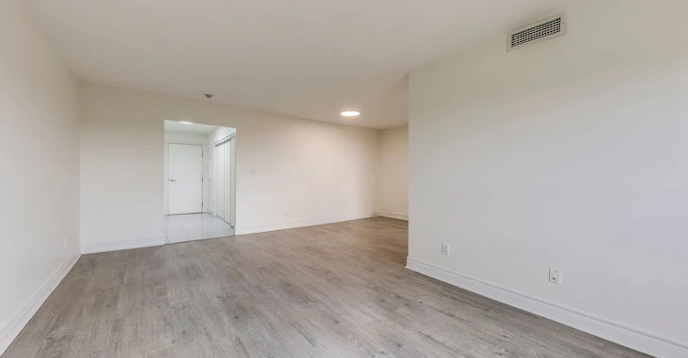 1805-5418 Yonge Street, Toronto, ON, M2N 6X4 - 11