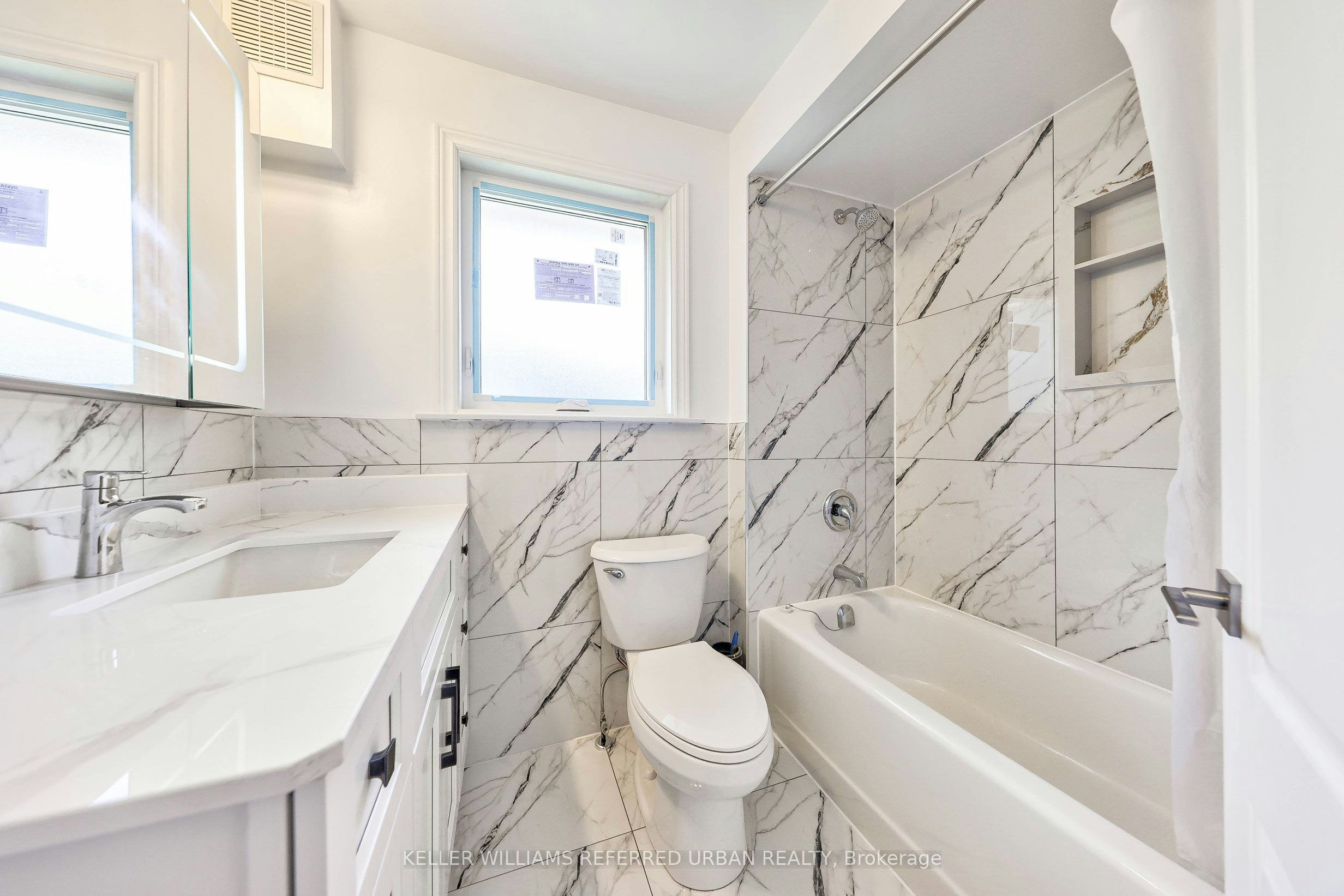 63 Hopperton Drive, Toronto, ON, M2L 2S7 - 16