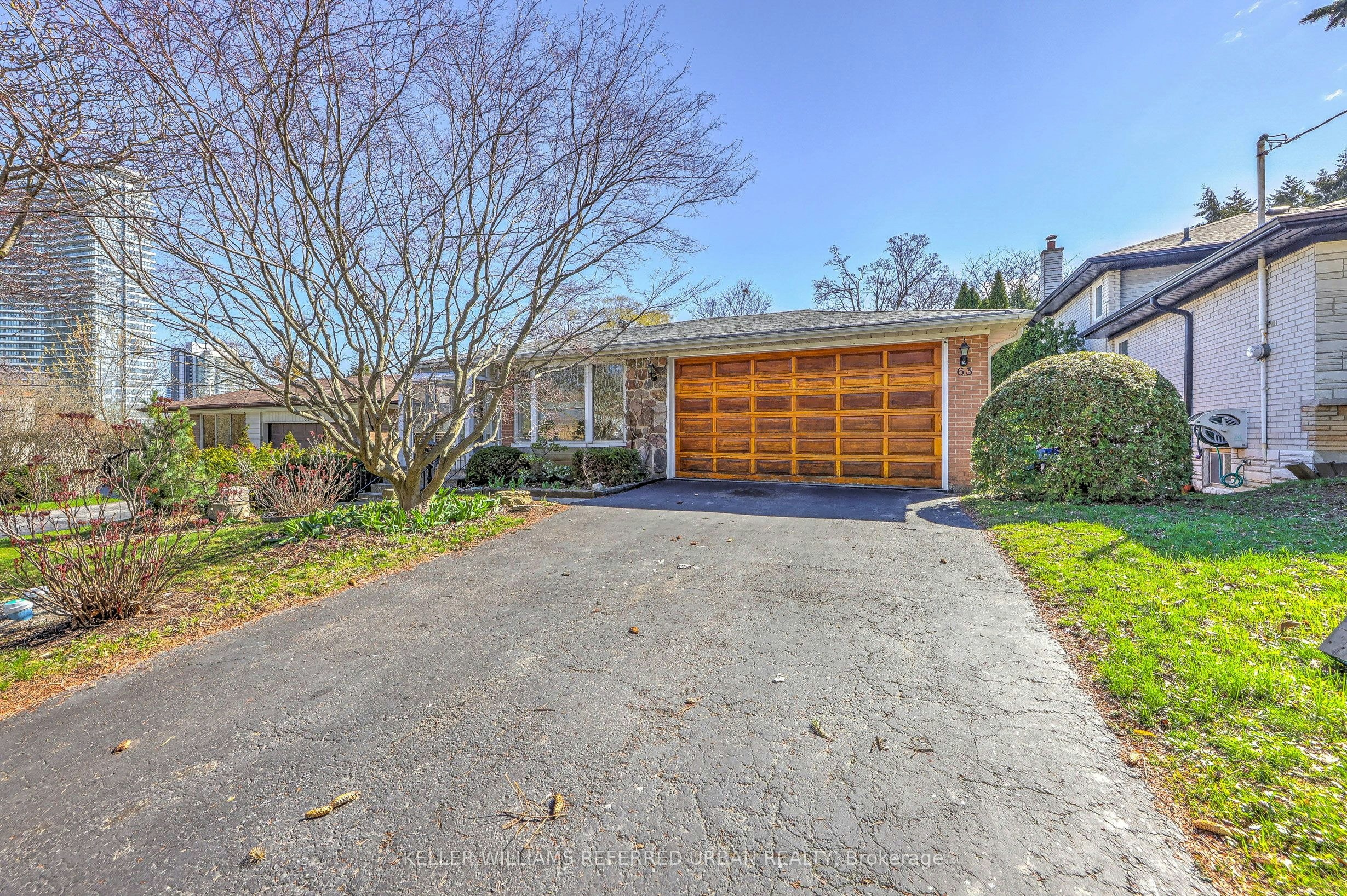 63 Hopperton Drive, Toronto, ON, M2L 2S7
