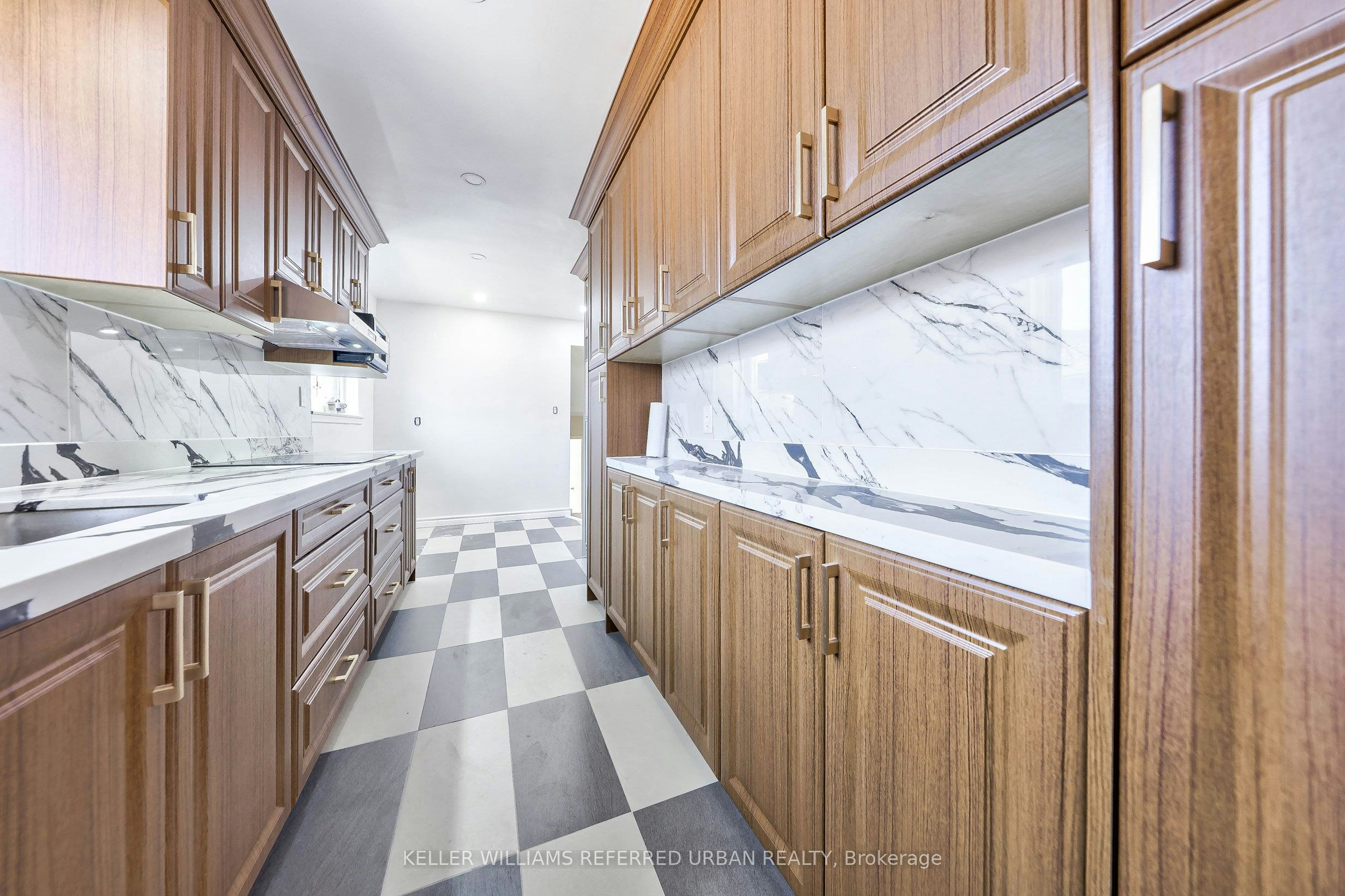 63 Hopperton Drive, Toronto, ON, M2L 2S7 - 11