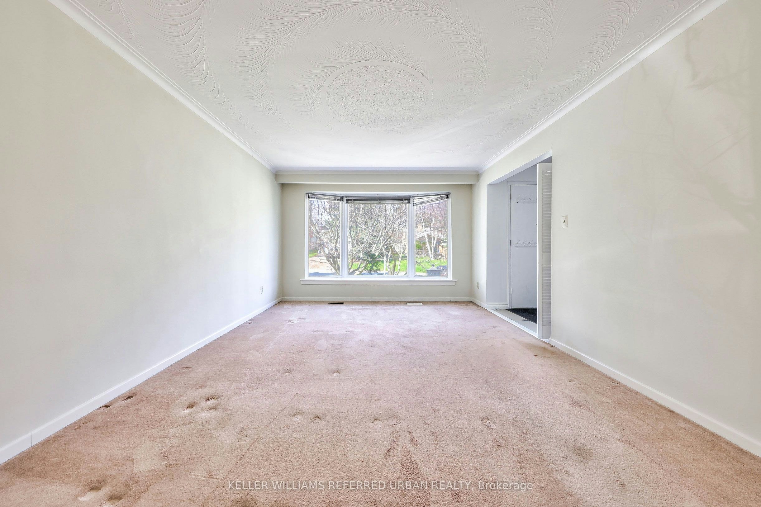 63 Hopperton Drive, Toronto, ON, M2L 2S7 - 5