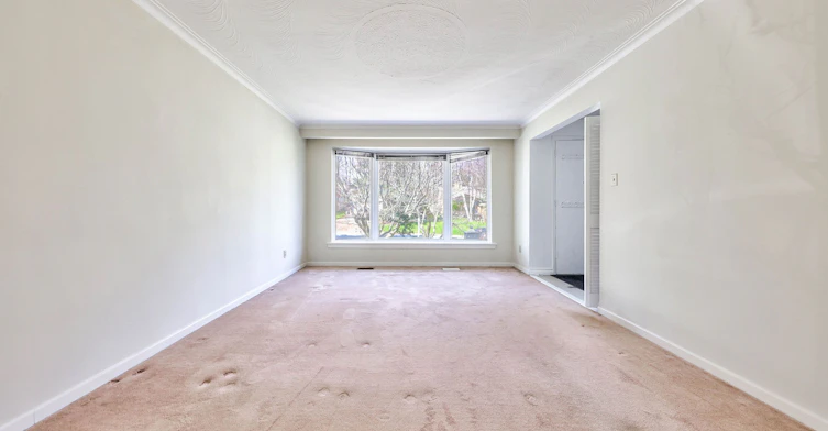 63 Hopperton Drive, Toronto, ON, M2L 2S7 - 5