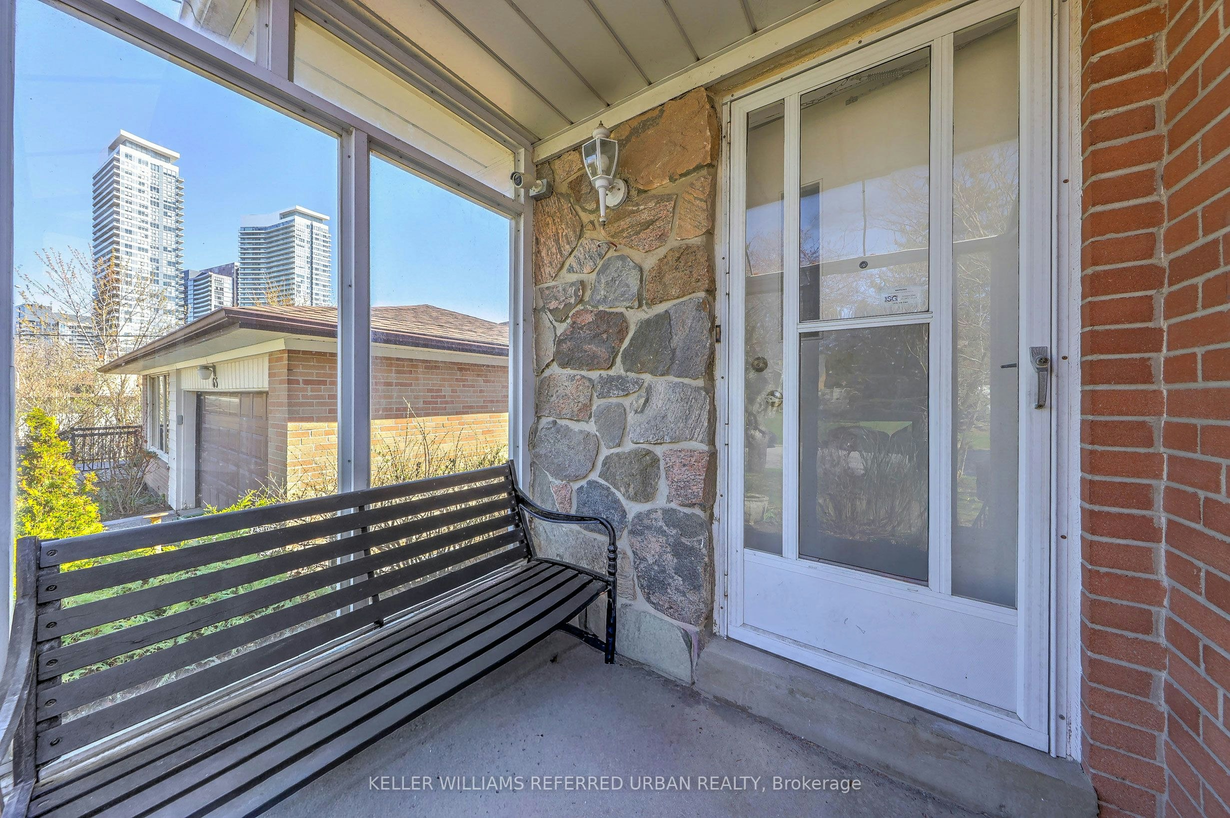 63 Hopperton Drive, Toronto, ON, M2L 2S7 - 4