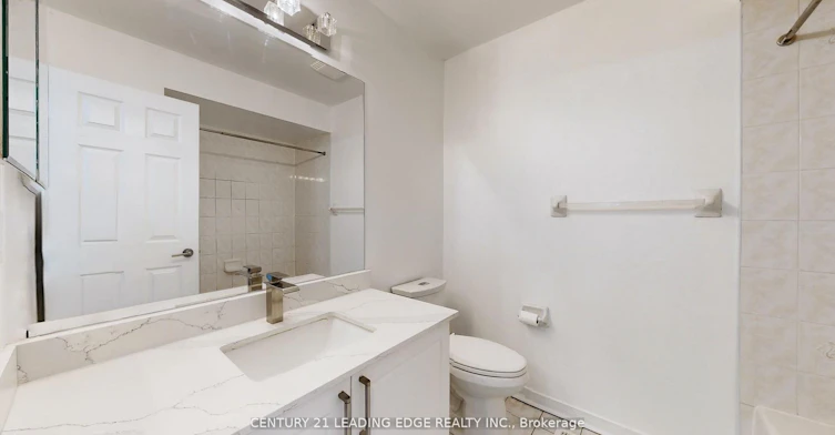 38 Rumi Crescent, Toronto, ON, M4A 2X6 - 26