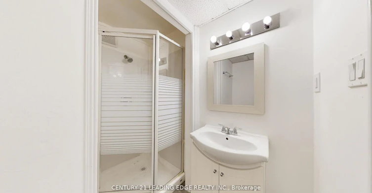 38 Rumi Crescent, Toronto, ON, M4A 2X6 - 29