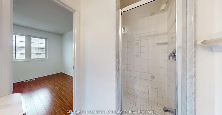38 Rumi Crescent, Toronto, ON, M4A 2X6 - 19