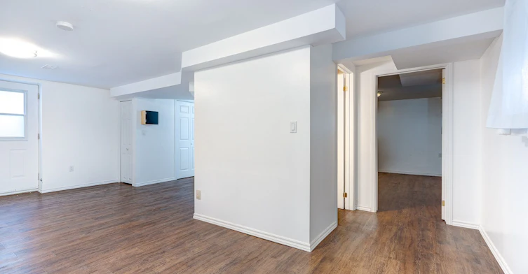 Lower-80 Harlandale Avenue, Toronto, ON, M2N 1P1 - 8