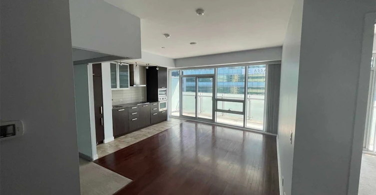 601-14 York Street, Toronto, ON, M5J 1R2 - 4