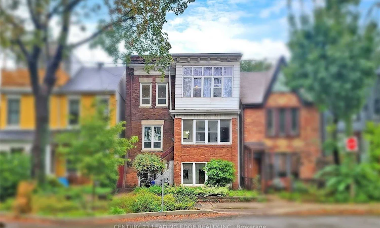 233 Borden Street