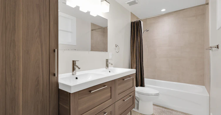 Lower-242 Acton Avenue, Toronto, ON, M3H 4J1 - 16