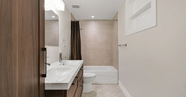 Lower-242 Acton Avenue, Toronto, ON, M3H 4J1 - 15