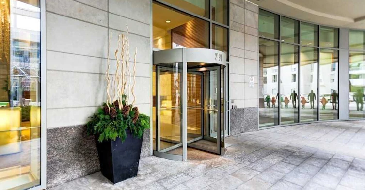 1207-2191 Yonge Street, Toronto, ON, M4S 4H8 - 3