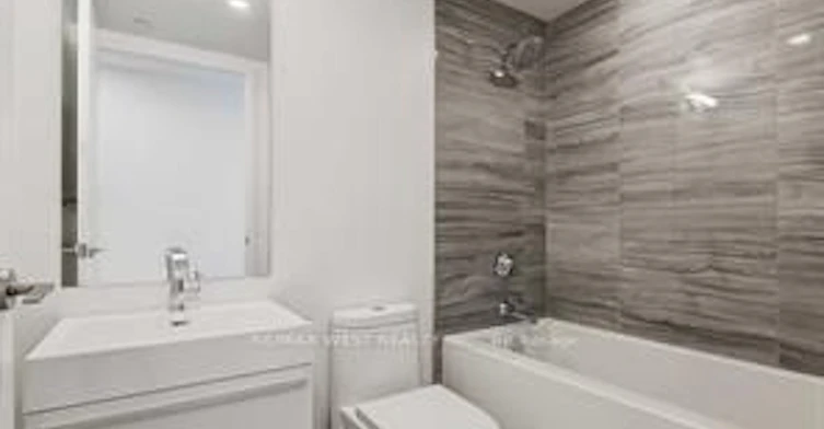 2309-39 Roehampton Avenue, Toronto, ON, M4P 1P9 - 8