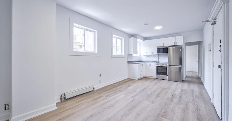 Unit 2-1046 Bathurst Street, Toronto, ON, M5R 3G7 - 9
