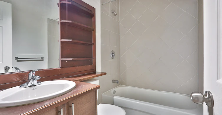 1-559 Parliament Street, Toronto, ON, M4X 1P7 - 6