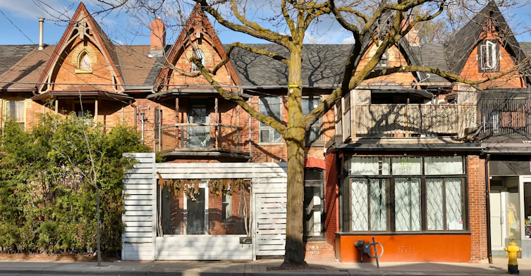 1-559 Parliament Street, Toronto, ON, M4X 1P7