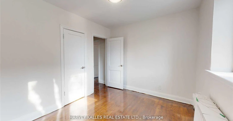 3-320 Lonsdale Road, Toronto, ON, M4V 1X4 - 6