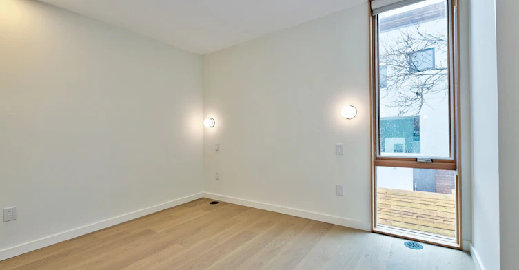 Laneway-37 Margueretta Street, Toronto, ON, M6K 2P6 - 12