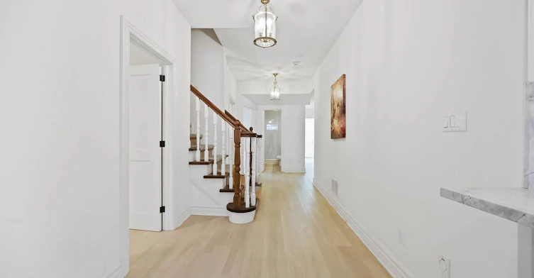 Lower-42 Cotswold Crescent, Toronto, ON, M2P 1N2 - 2