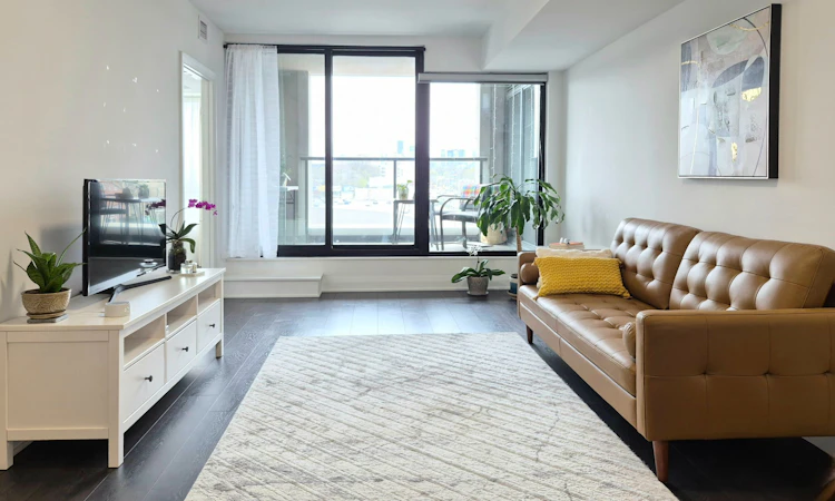 319-33 Frederick Todd Way W
