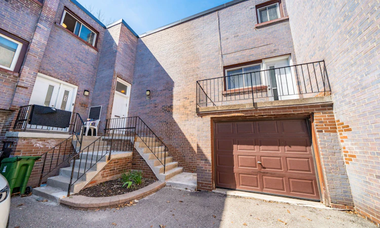 19 Candy Court Way
