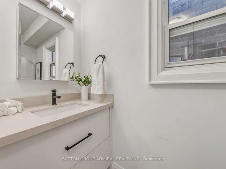 172 Melrose Avenue, Toronto, ON, M5M 1Z1 - 25