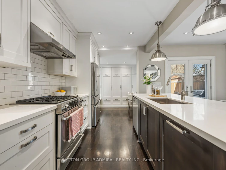 172 Melrose Avenue, Toronto, ON, M5M 1Z1 - 16