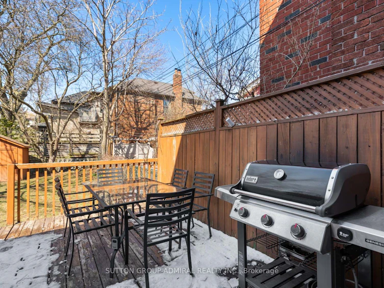 172 Melrose Avenue, Toronto, ON, M5M 1Z1 - 32