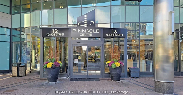 3803-16 Yonge Street, Toronto, ON, M5E 2A1 - 2
