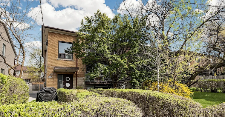 1-427 Lawrence Avenue W, Toronto, ON, M5M 1C3